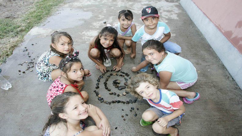Los nombres Isabella, Olivia y Valentina encabezaron las elecciones para niñas nacidas en Río Negro durante 2025. Los nombres Isabella, Olivia y Valentina encabezaron las elecciones para niñas nacidas en Río Negro durante 2025.