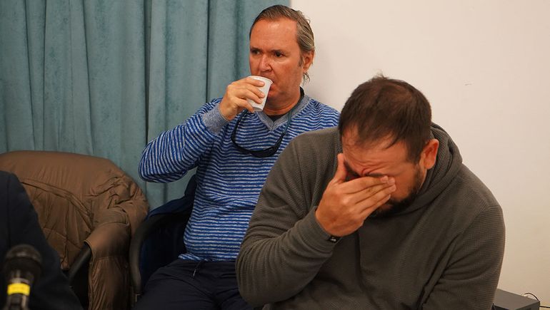 Emmanuel Victoria Conteras es hijo de una reconocida referente social del MPN de mujeres en Centenario. Renunció al Estado provincial y ahora trabaja en una petrolera. Dijo que se cansó de que la Fiscalía escuchara su testimonio. Emmanuel Victoria Conteras es hijo de una reconocida referente social del MPN de mujeres en Centenario. Renunció al Estado provincial y ahora trabaja en una petrolera. Dijo que se cansó de que la Fiscalía escuchara su testimonio.