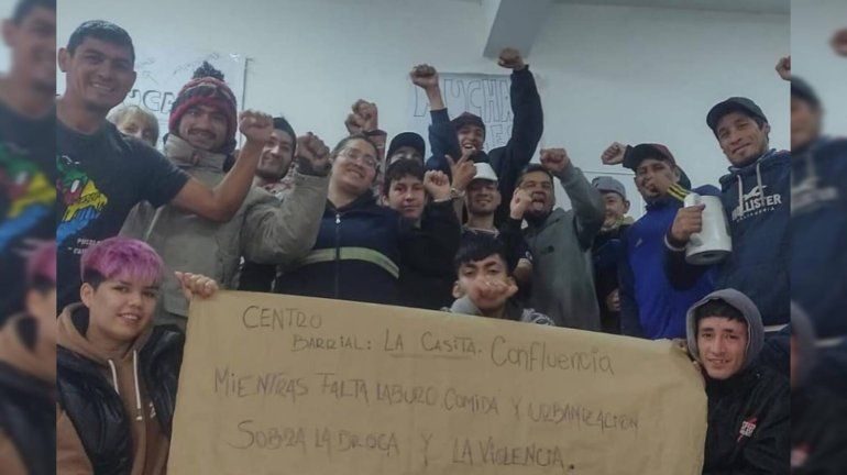 La trinchera del barrio Confluencia que recibe a personas en situación de calle