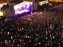 La última edición de la Fiesta Provincial del Río Neuquén. La última edición de la Fiesta Provincial del Río Neuquén.