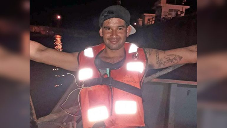El marinero desaparecido desde el sábado es buscado en Puerto Madryn.
