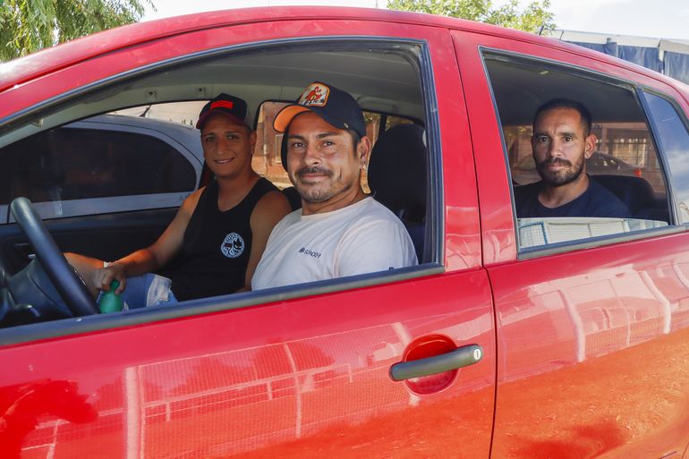 El camino de La Amistad: viajan 3 horas para entrenar y sueñan con llegar lejos