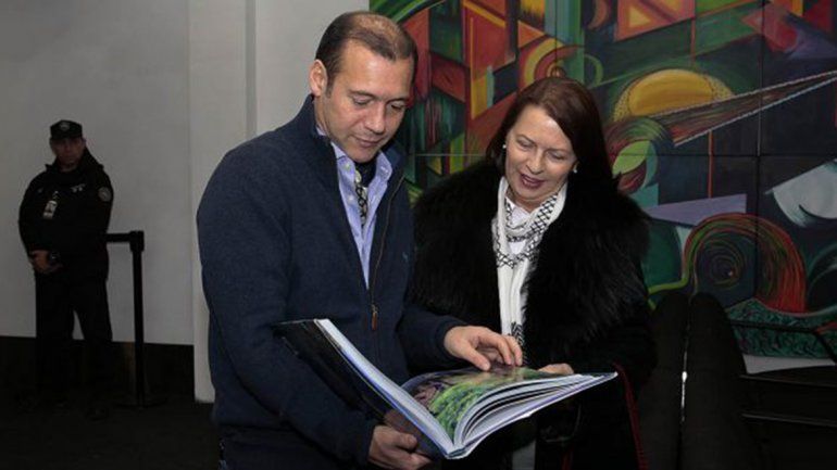 Visita de la embajadora de Eslovenia