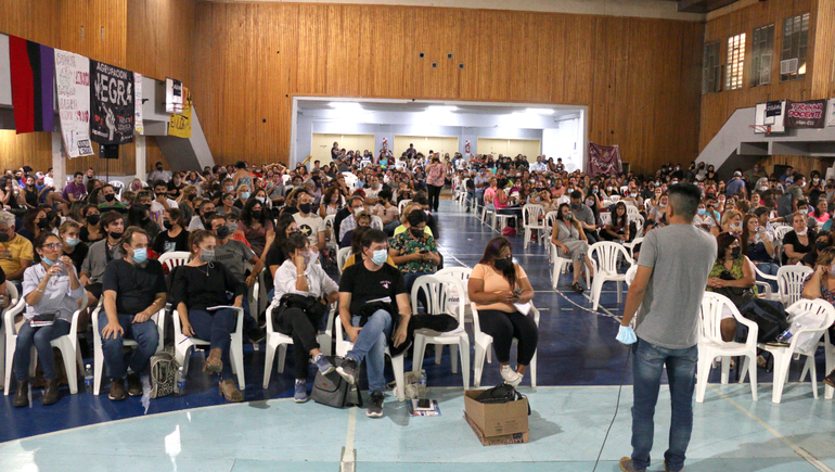 Por mayoría, las asambleas de ATEN aceptaron la propuesta salarial del Gobierno
