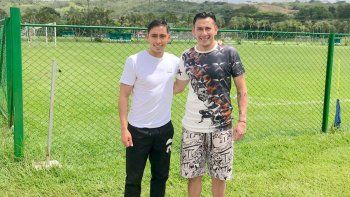 sambueza: el sueno de jugar con su hermano sambueza: el sueno de jugar con su hermano