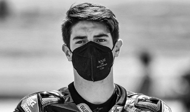 Conmoción: muere motociclista de 15 años tras ser atropellado en plena carrera