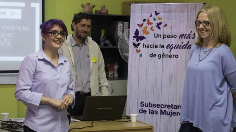 Definen políticas públicas para áreas de las Mujeres