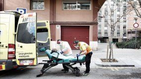 Récord de muertes en Italia: hubo 475 en un mismo día