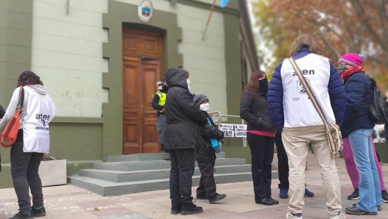 Hubo acuerdo nacional docente y ATEN exige la cobertura de cargos