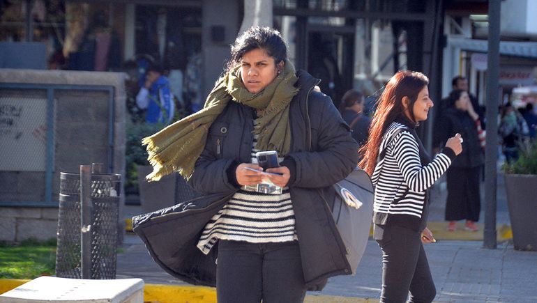 Llegó el frío a Neuquén con heladas y temperaturas bajo cero