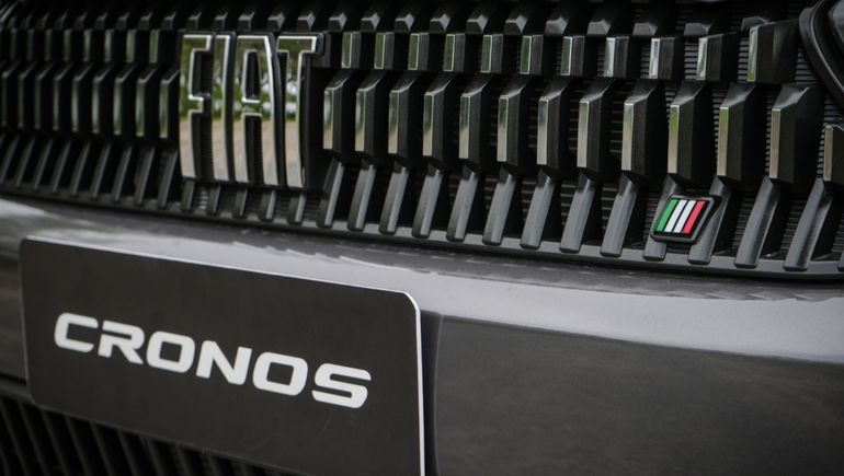 Fiat Cronos volvió a estar en el podio de los modelos más vendidos. Fiat Cronos volvió a estar en el podio de los modelos más vendidos.