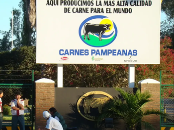 frigorifico de la pampa extiende suspensiones laborales por la crisis del sector carnico