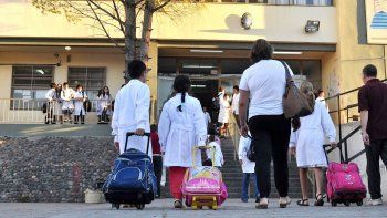 El ministro de Gobierno trajo algo de alivio. ATEN le había puesto signos de interrogación al ciclo lectivo 2016. El ministro de Gobierno trajo algo de alivio. ATEN le había puesto signos de interrogación al ciclo lectivo 2016.