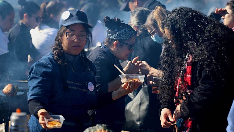 La fiesta Nacional del Chef Patagónico dejó un buen sabor entre los participantes de Villa Pehuenia. La fiesta Nacional del Chef Patagónico dejó un buen sabor entre los participantes de Villa Pehuenia.