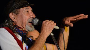 desde el cielo, el mono salvi hara fuerzas por su querido boca el sabado desde el cielo, el mono salvi hara fuerzas por su querido boca el sabado