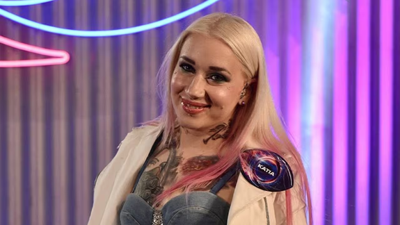 Cómo le quedó a La Tana de Gran Hermano la dentadura tras meter un canje