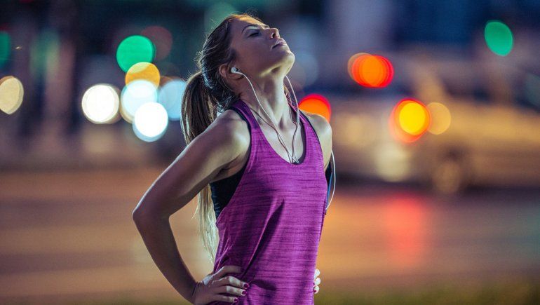 En el mundo, 4 de cada 10 personas duermen mal