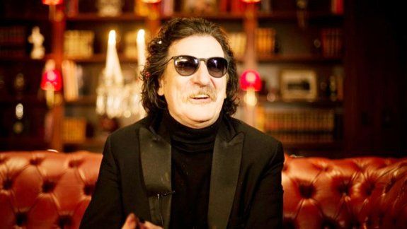 Charly fue hospitalizado por un cuadro de deshidratación