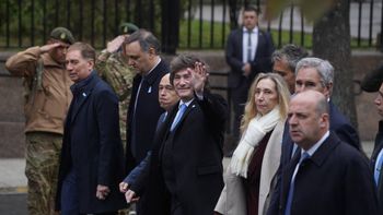 El presidente llegando a la Catedral Metropolitana de Buenos Aires. El presidente llegando a la Catedral Metropolitana de Buenos Aires.