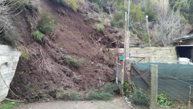 Tras el temporal, hubo un nuevo alud en San Martín de los Andes