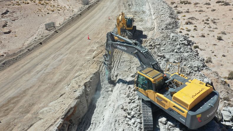 Residuos mineros acumulados por décadas son hoy candidatos a proveer litio para baterías. | LM Neuquen Residuos mineros acumulados por décadas son hoy candidatos a proveer litio para baterías.