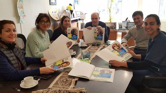 por cierre, refugio les busca familia a cinco mascotas