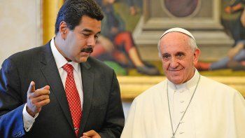 El Papa Francisco le pidió a Nicolás Maduro que reanude el diálogo con la oposición. Foto: LMNeuquén.