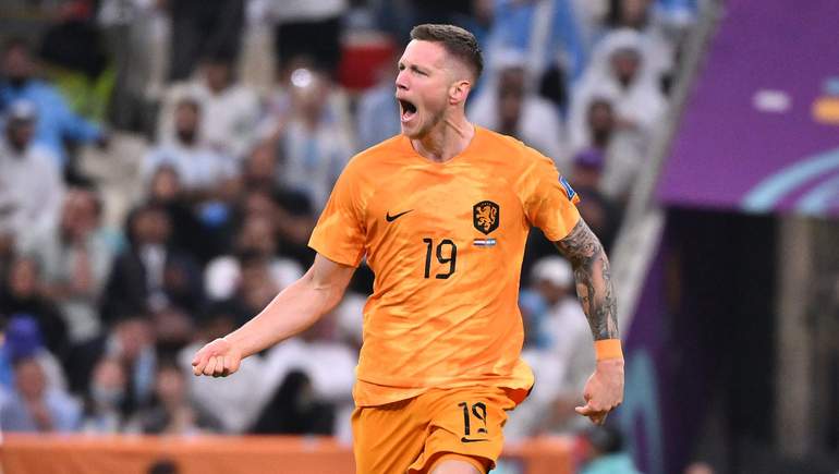 Weghorst, delantero de Países Bajos, también conocidos como los neerlandeses. Weghorst, delantero de Países Bajos, también conocidos como los neerlandeses.