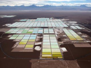 FOTO DE ARCHIVO: SQM es una de las empresas más competitivas en la producción de litio en el mundo.