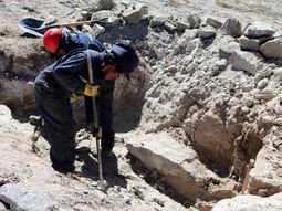 Torres busca que Chubut tenga potestad sobre las reservas de uranio. Torres busca que Chubut tenga potestad sobre las reservas de uranio.