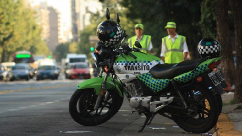 Una neuquina recibió 190 multas de tránsito truchas de la Ciudad de Buenos  Aires