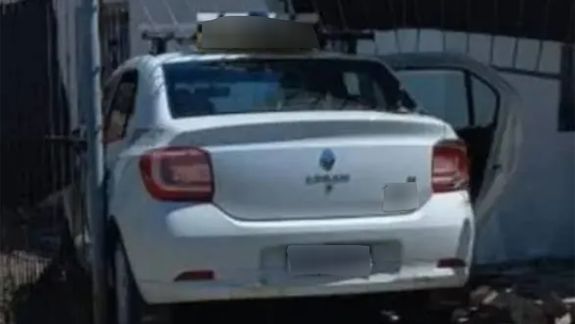 Los investigadores intentar encontrar al conductor de un taxi marca Renault Logan. Foto ilustrativa.