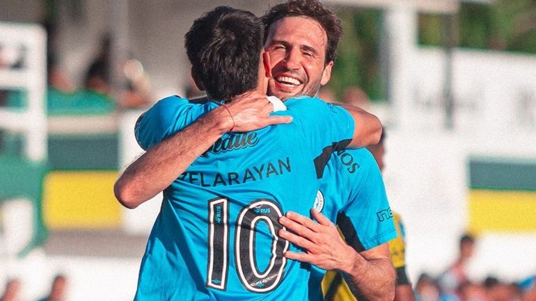 ¡Impresionante! El tremendo golazo de Lucas Zelarayán que pone a Belgrano bien arriba