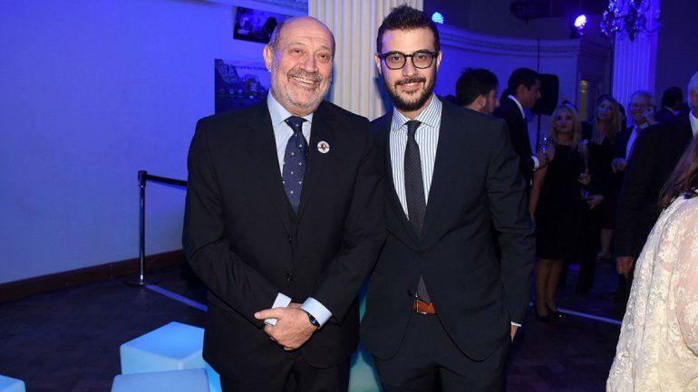 Diego Leuco enloqueció por los gritos que recibió su padre mientras daba su discurso.