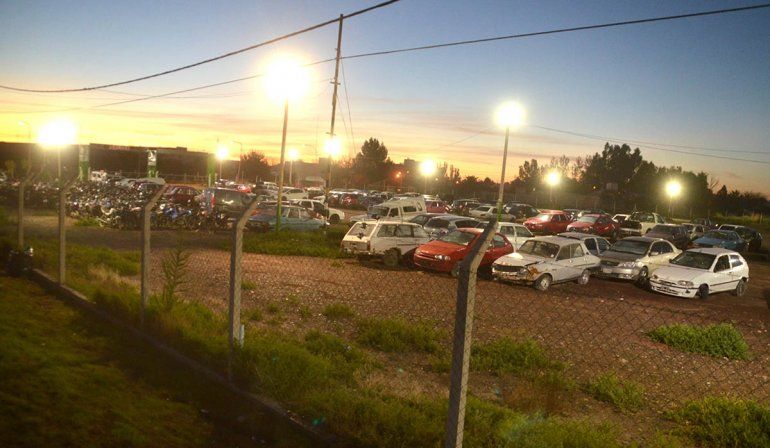 Quieren que las multas se paguen con trabajo comunitario