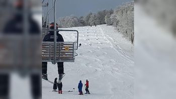 la nevada que devolvio la esperanza: chapelco se cubrio de blanco y el turismo se reactiva