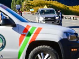 Durante el finde largo habrá varios controles a lo largo y a lo ancho de Neuquén Durante el finde largo habrá varios controles a lo largo y a lo ancho de Neuquén