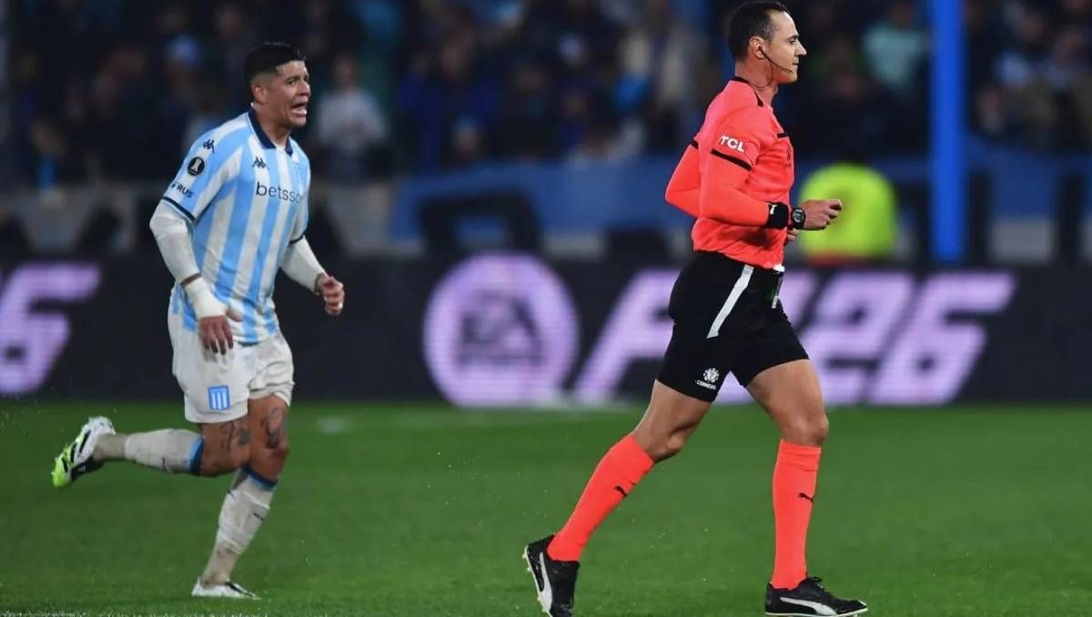 La inexplicable expulsión de Marcos Rojo y el polémico penal para Racing