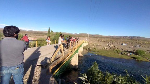Vecino de Loncopué se tiró al río y murió ahogado