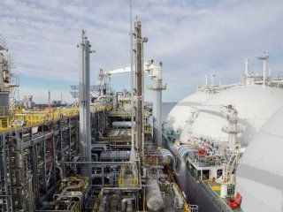 ypf envia su tercera exportacion de gnl a barcelona