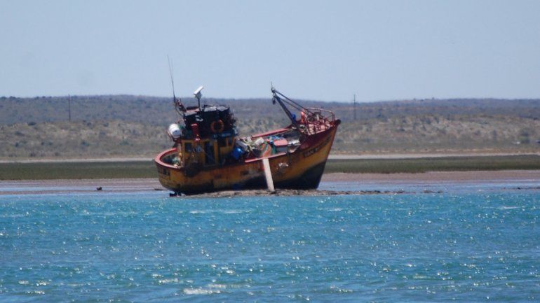 El muelle de San Antonio, cerrado para los turistas