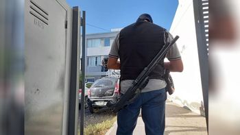 detuvieron a un conocido conductor de television regional detuvieron a un conocido conductor de television regional