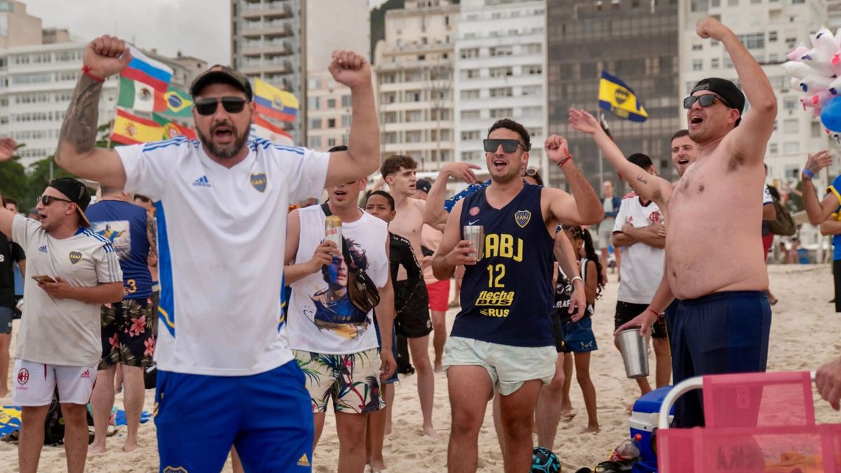 Los hinchas de Boca se concentraron cerca del Fan Zone de Conmebol.