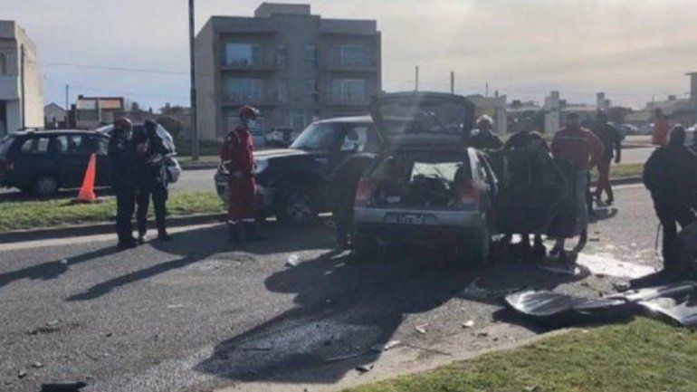 Macabro: mató a martillazos a su papá, chocó y murió