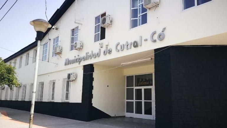 Inspector salió a recorrer y le robaron su moto frente al municipio