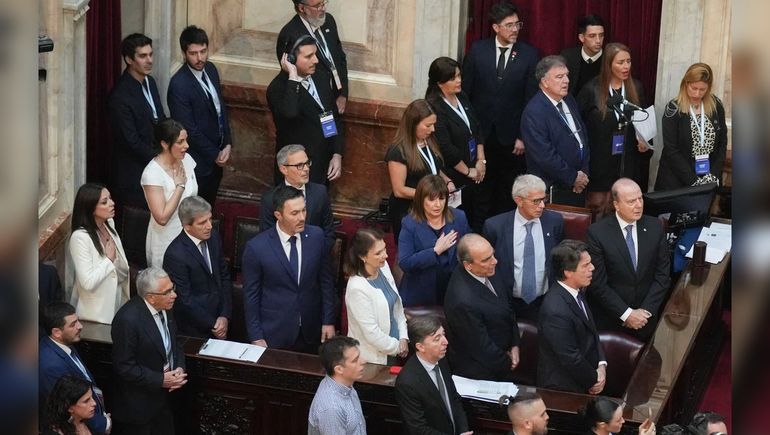 Javier Milei ya tiene a sus 9 ministros y a varios de los secretarios.