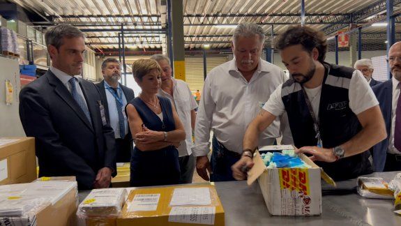 La Aduana oficializó la primera importación Courier para pymes