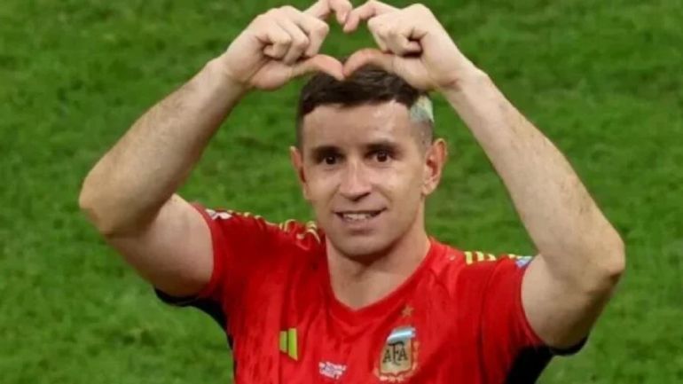 Dibu Martínez Dibu Martínez