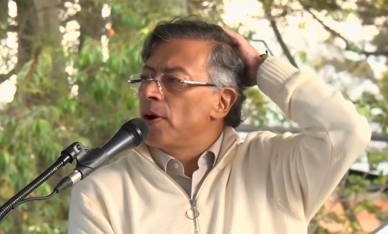 Gustavo Petro sorprendió al hablar de su vida privada cuando hizo referencia a un próximo encuentro con el presidente de Estados Unidos. Gustavo Petro sorprendió al hablar de su vida privada cuando hizo referencia a un próximo encuentro con el presidente de Estados Unidos.