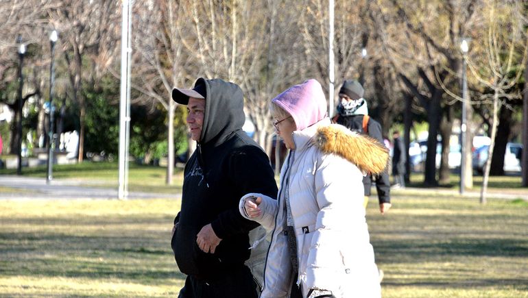 La ola de frío polar sigue azotando fuerte al país. La ola de frío polar sigue azotando fuerte al país.